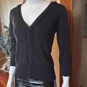NWT northern reflections size small Elegant Black Women's Sweater